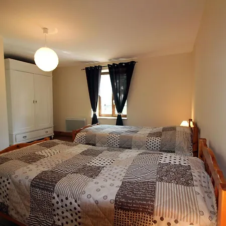 Grande Maison Avec Cheminée, Proche Nature, Idéale Pour Familles Et Amis, Animaux Admis. - Fr-1-589-229 Séjour à la campagne