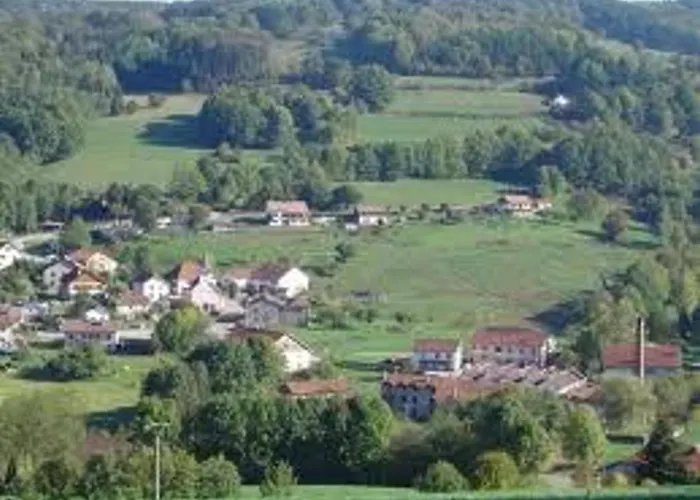 Prázdninový dům Grande Maison Avec Cheminee, Proche Nature, Ideale Pour Familles Et Amis, Animaux Admis. - Fr-1-589-229 *